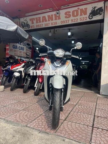 Honda SH Mode 2024 Xám xi măng 3250 km