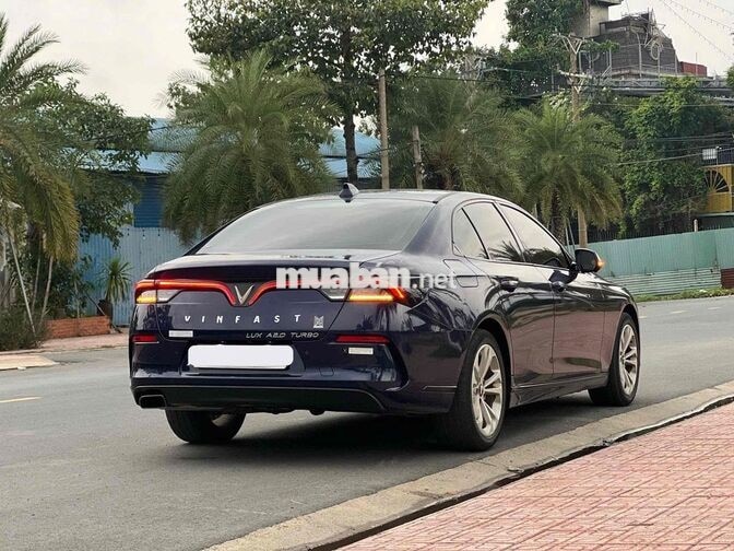 Vinfast Lux A Base 2022 36000 km Xám