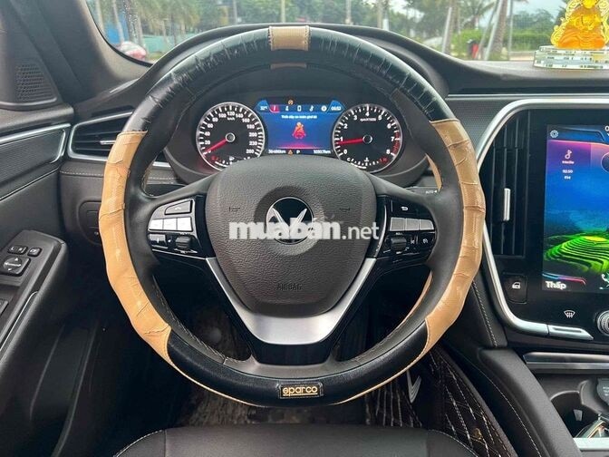 Vinfast Lux A Base 2022 36000 km Xám