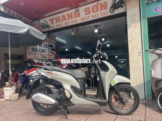 Honda SH Mode 2024 Xám xi măng 3250 km