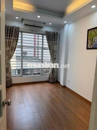 CHO THUÊ NHÀ RIÊNG LĨNH NAM – HOÀNG MAI – Ô TÔ ĐỖ CỬA | 5T + 6N