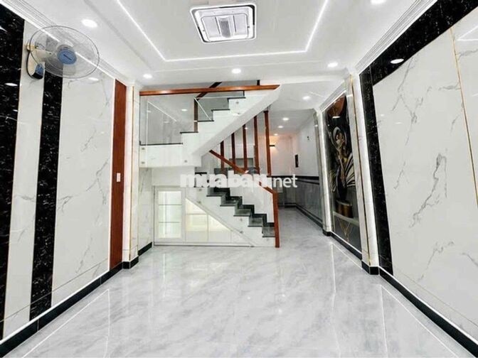 NHÀ ĐẸP LUNG LINH CẠNH MÊ-TRÔ-QUỐC LỘ 1-QUẬN 12