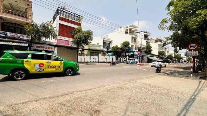 Bán Nhà Cấp 4 Đường Bế Văn Đàn Phước Long Nha Trang Sổ Riêng Gần Chợ