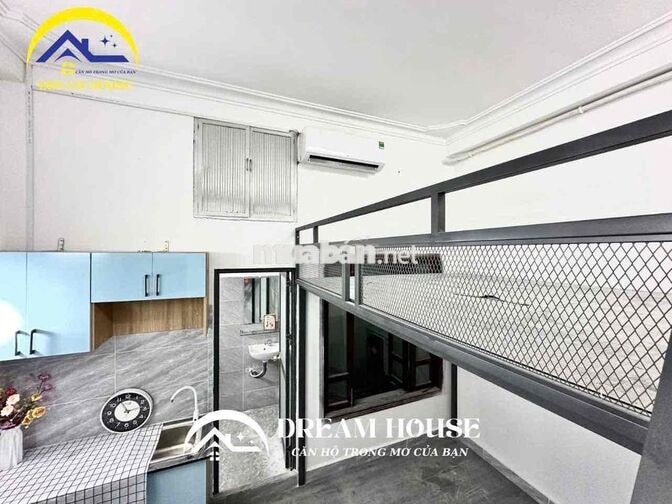 CHDV DUPLEX CỬA SỔ TRỜI, SẴN MÁY LẠNH, QUA ĐH VĂN HIẾN CHỈ 6P ĐI XE