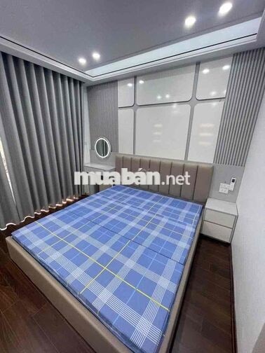 Chỉ hơn 12tr có ngay căn 5 tầng 4 phòng đủ nội thất, sát vành đai 2.5