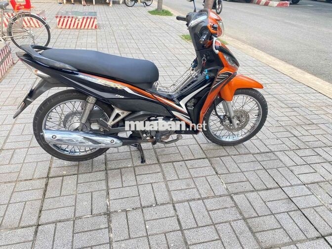 cần bán xe wave rsx 110 bstp chính chủ