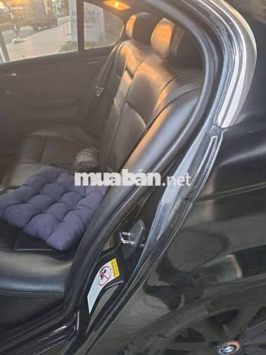 BMW 318i 2004 số Tự động