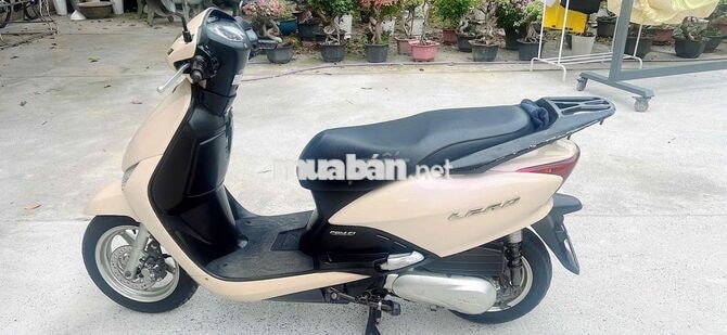 Honda Lead fi tiet kiem xang can tien ban gap
