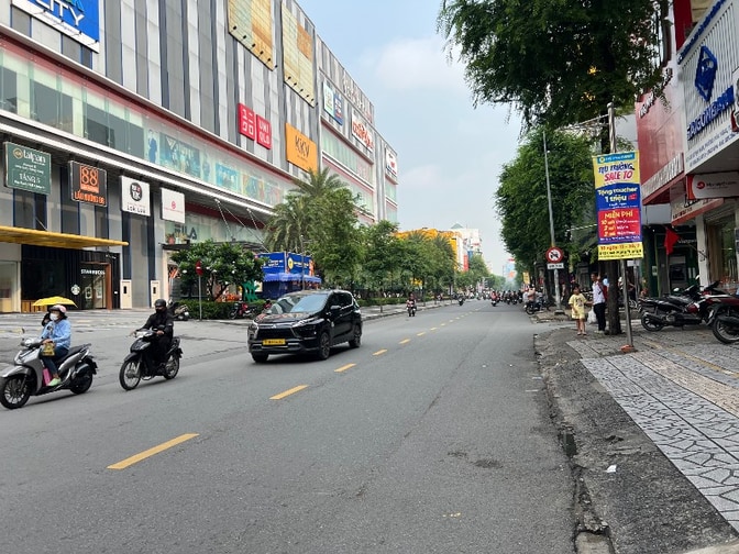 ✨ CHUYỂN NHƯỢNG TOÀ NHÀ HẦM + 10 TẦNG ĐẮC ĐỊA TẠI QUẬN 10!!!