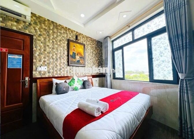 Cho thuê nhà MT đường Nguyễn Thị Trên, Q12 60P ks - 220Tr