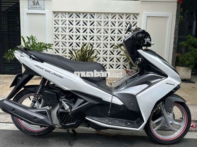 Ab 125 2015 đẹp nguyên zin. máy êm. chính chủ 