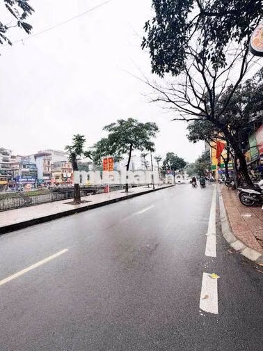 Bán Căn Mini Ngã 4 Sở. Mặt Phố Có Sổ. Giá Rẻ Ban Công Thoáng Mặt Phố