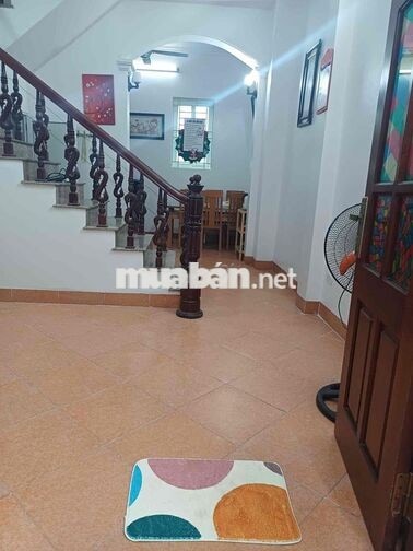 cho thuê nhà 4 tầng tại Xuân Đỉnh
