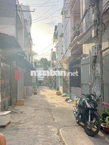CHO THUÊ NHÀ VỊ TRÍ ĐẸP FULL NỘI THẤT ĐƯỜNG Ô TÔ