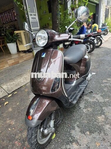 Piaggio Vespa LX 125. 2012 còn đẹp. máy êm zin 