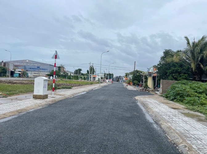 CẦN BÁN 996 M2 ĐẤT TẠI PHƯỜNG 11 ( NAY LÀ PHƯỜNG MỸ NGÃI ) 