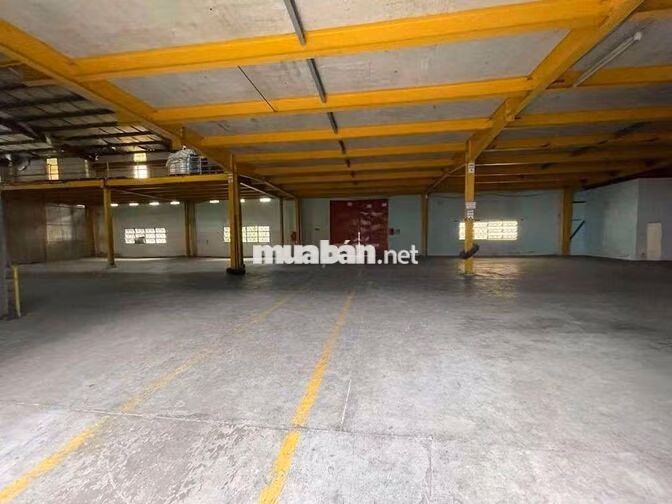 xưởng 1300m² giá 140tr ngoài KCN TÂN Tạo Bình Tân TP HCM