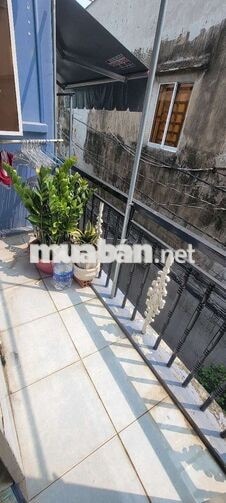 👉Cho thuê  nhà  nguyên căn  phạm  hùng  khu  vực  c kế  Q8 