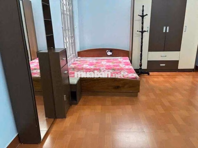 Cho thuê nhà nguyên căn ở hoặc làm vp