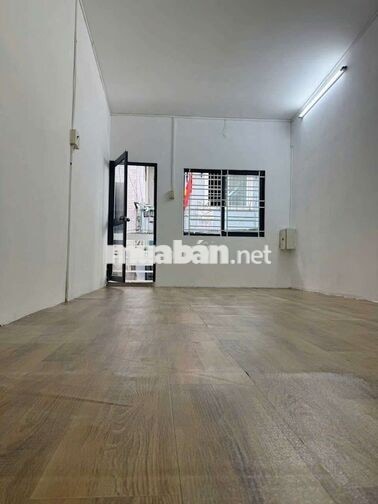 Cho thuê nhà nguyên căn.Đường Lý Thường Kiệt, Phường 14.Quận 10