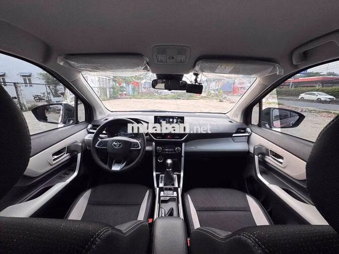 Toyota Veloz Cross 2023 Đỏ Xe gia đình