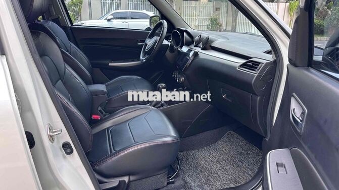 Suzuki Swift 1.2 GLX 2022 màu trắng