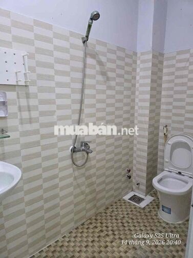 NHÀ GẦN CHỢ MINH PHÁT ( FULL NỘI THẤT ) TRỆT LẦU 2PN 3WC. ĐƯỜNG 7M