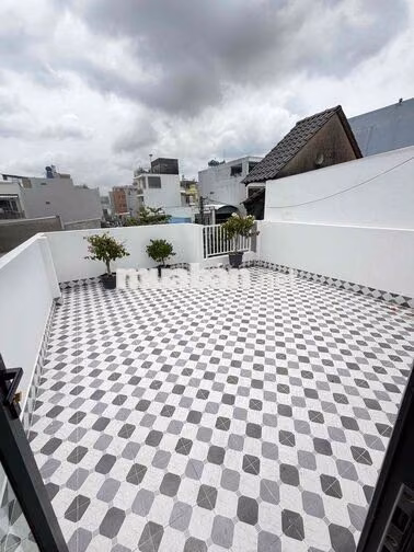 Bán nhà Khu Tên Lửa 5x11m 3 tầng đường 8m thông 3pn sân thượng kLG