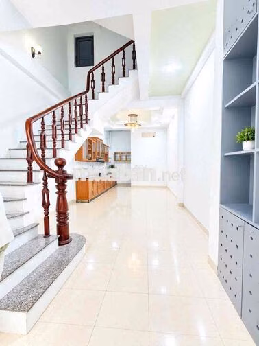 Nhà Ôtô Đỗ Trước 4x17m 2Lầu (4PN 3WC) Hẻm 8m Thông. 1/ PHAN ĐÌNH PHÙNG