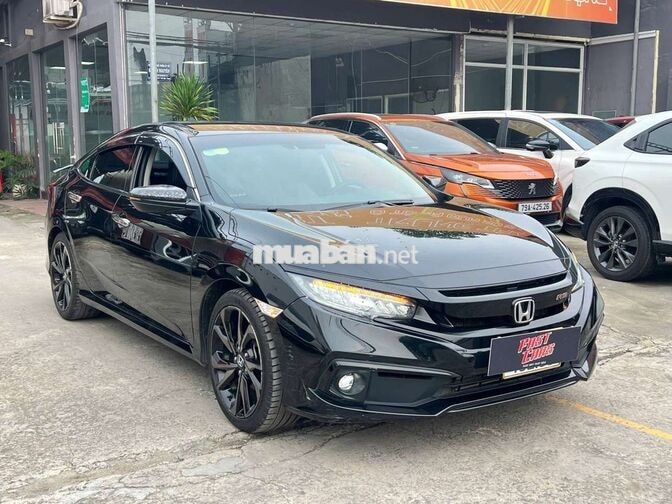 Honda Civic RS 2020 1.5L Turbo,màu đen,62.000 km