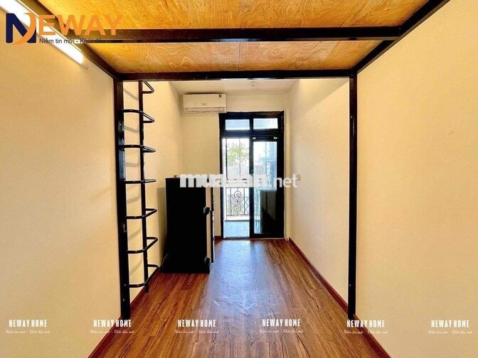 CĂN HỘ DỊCH VỤ CAO CẤP CÓ BAN CÔNG ĐẦY ĐỦ TIỆN NGHI CHỈ CẦN VÀO Ở NGAY