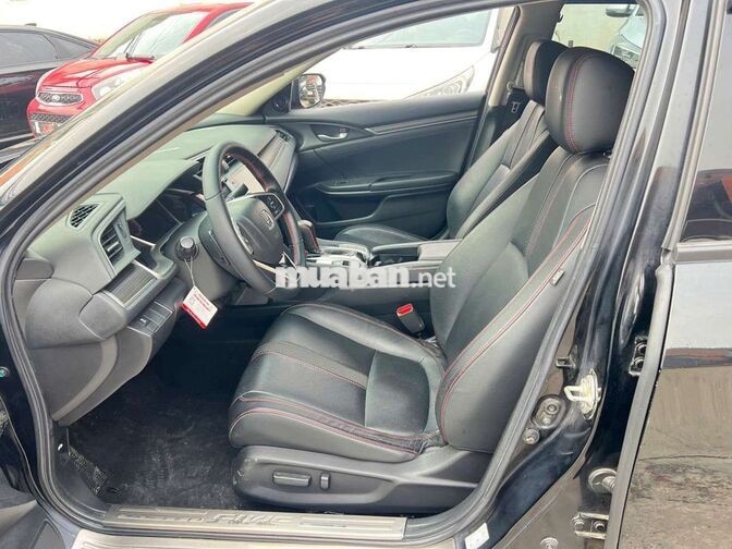 Honda Civic RS 2020 1.5L Turbo,màu đen,62.000 km