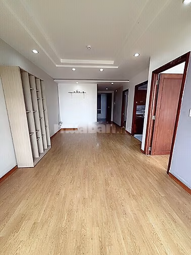 Chung cư 51 P5 Q8 2PN 71m2 view sân vận động cạnh TTTM Central Premium