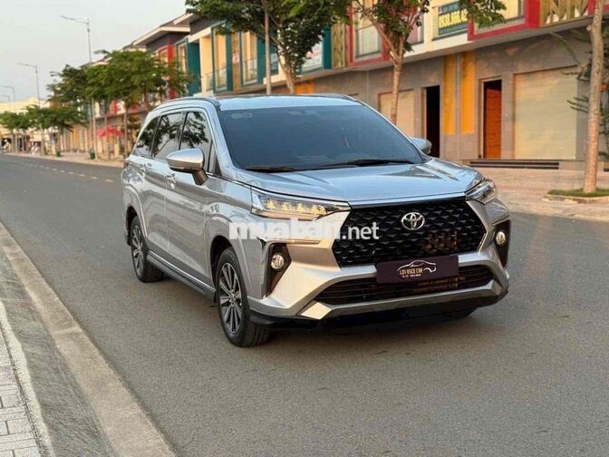 Toyota Veloz Cross 2022 Số tự động Bạc