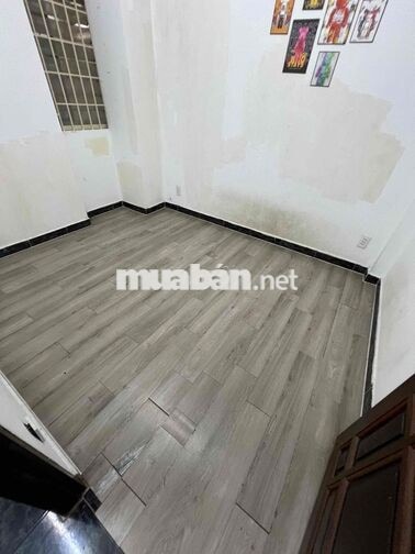 Cho Thuê nhà kho 8x18m trống suốt 22tr