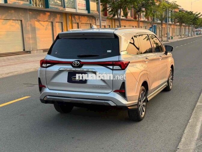 Toyota Veloz Cross 2022 Số tự động Bạc