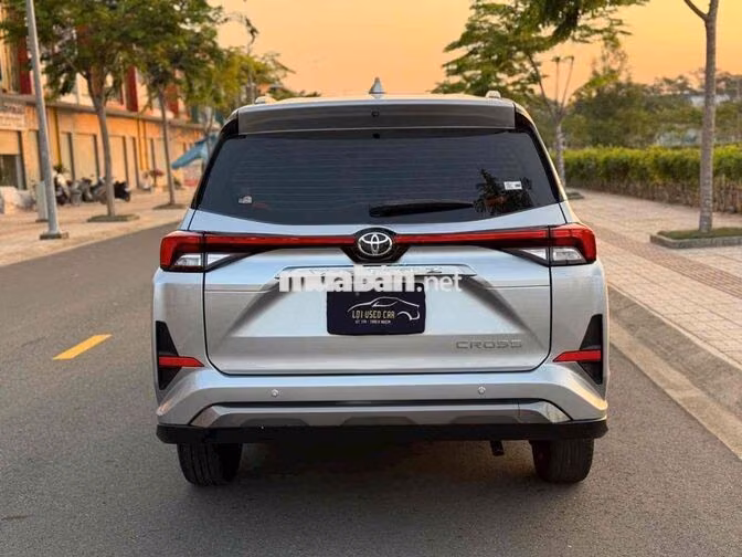 Toyota Veloz Cross 2022 Số tự động Bạc