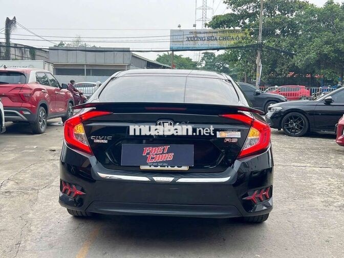 Honda Civic RS 2020 1.5L Turbo,màu đen,62.000 km