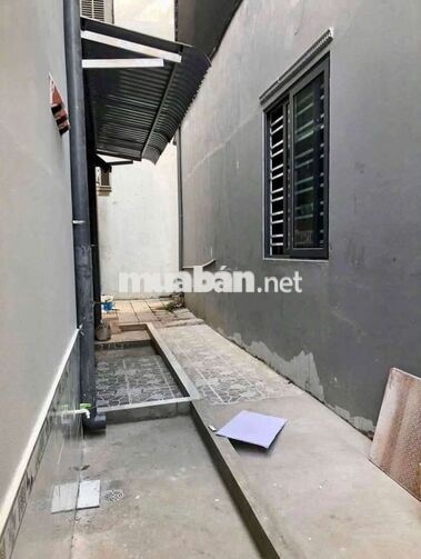 cho thuê nhà trệt lững KDC Hồng phát - Phù kinh doanh và ở