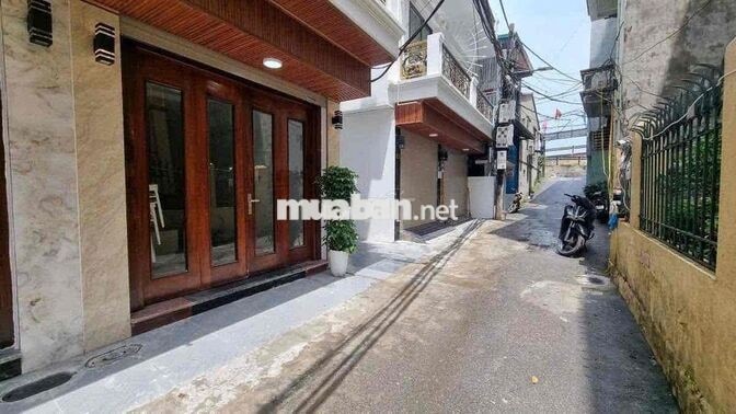 🏡 CHO THUÊ NHÀ NGUYÊN CĂN 7 TẦNG – FULL NỘI THẤT – THANG MÁY – Ô TÔ ĐỖ