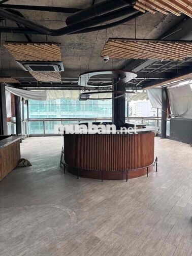 Cho thuê 150m2 Cô Giang Q1 lầu 8 làm lounge, bar