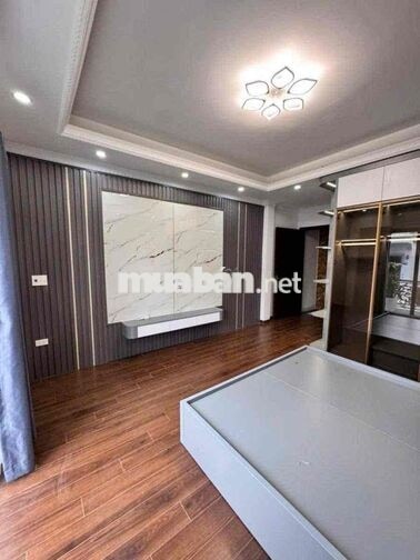 🏡 CHO THUÊ NHÀ NGUYÊN CĂN 7 TẦNG – FULL NỘI THẤT – THANG MÁY – Ô TÔ ĐỖ