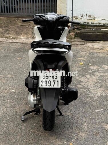 Honda SH 125i 2020 Trắng đen spoty