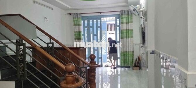 Cho Thuê Nhà Ngay Chợ Minh Phát DT 100m2 1Trệt 1Lầu 2Pn 2Wc Nôin Thất
