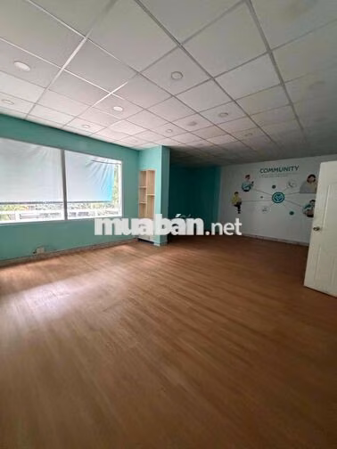 ngang rộng cực thu hút Cao Thắng quận 10 thuận lợi kinh doanh