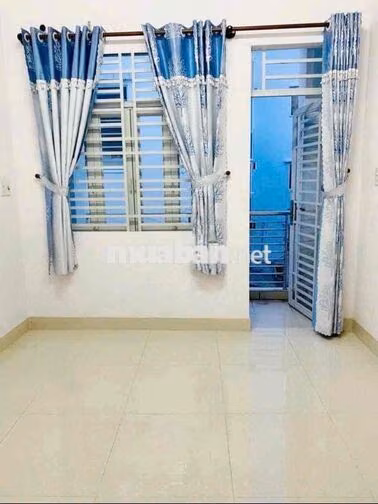 Nhà nguyên căn Đường Trần Kế Xương P7 Quận PN cho thuê