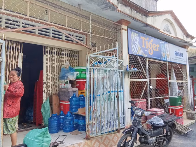 Bán nhà trệt hẻm 3m gần chợ Đồng Hòa 9 x 12m full thổ cư, giá 3 tỷ