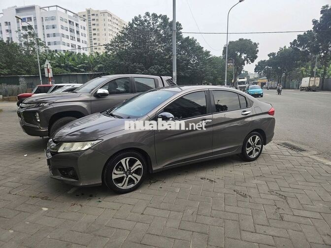 Honda City 2015 1.5 AT Titan 15.000km