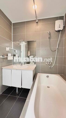 Studio 45m2 mặt tiền Trường Sa P19 Bình Thạnh đối diện Thảo Cầm Viên