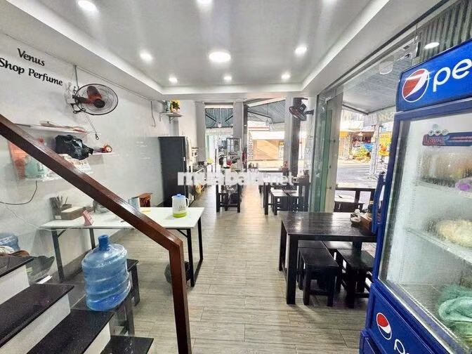 SANG GẤP QUÁN ĂN LÔ GÓC 2 MẶT TIỀN CỰC ĐẸP – TRUNG TÂM QUẬN TÂN PHÚ*